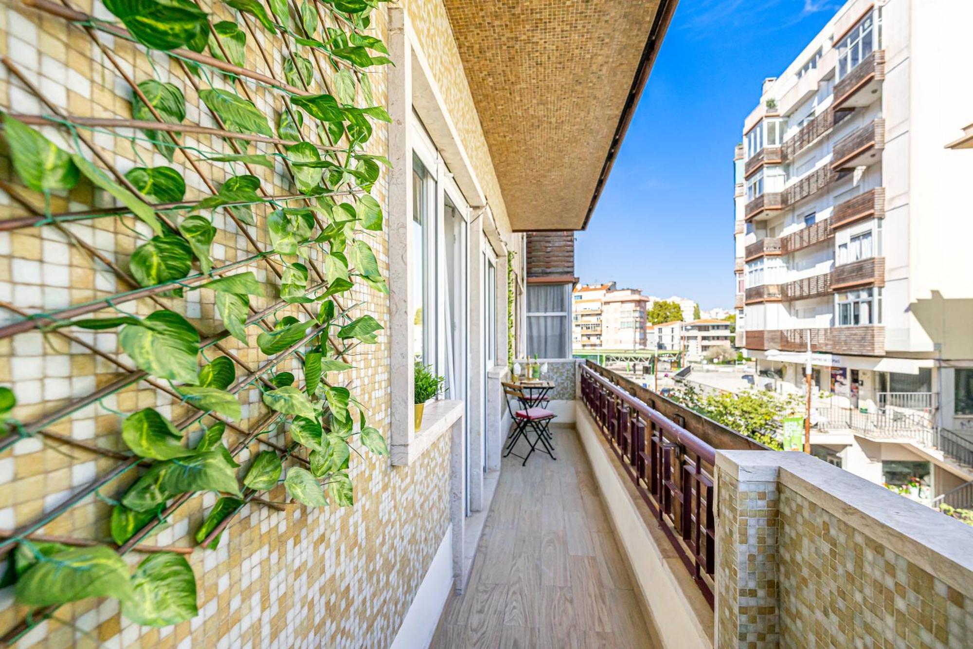 Santos Mattos Guesthouse & Apartments By Lisbon With Sintra Amadora Luaran gambar
